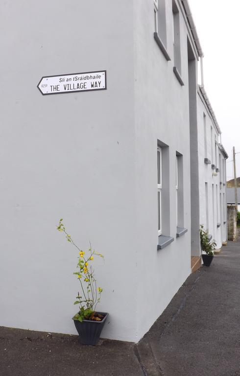 Village Way Apartments Kincasslagh Buitenkant foto